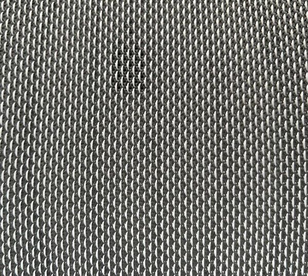 Suspension en tissu tricoté par Iskos Berlin pour Made by Hand, Copenhague
