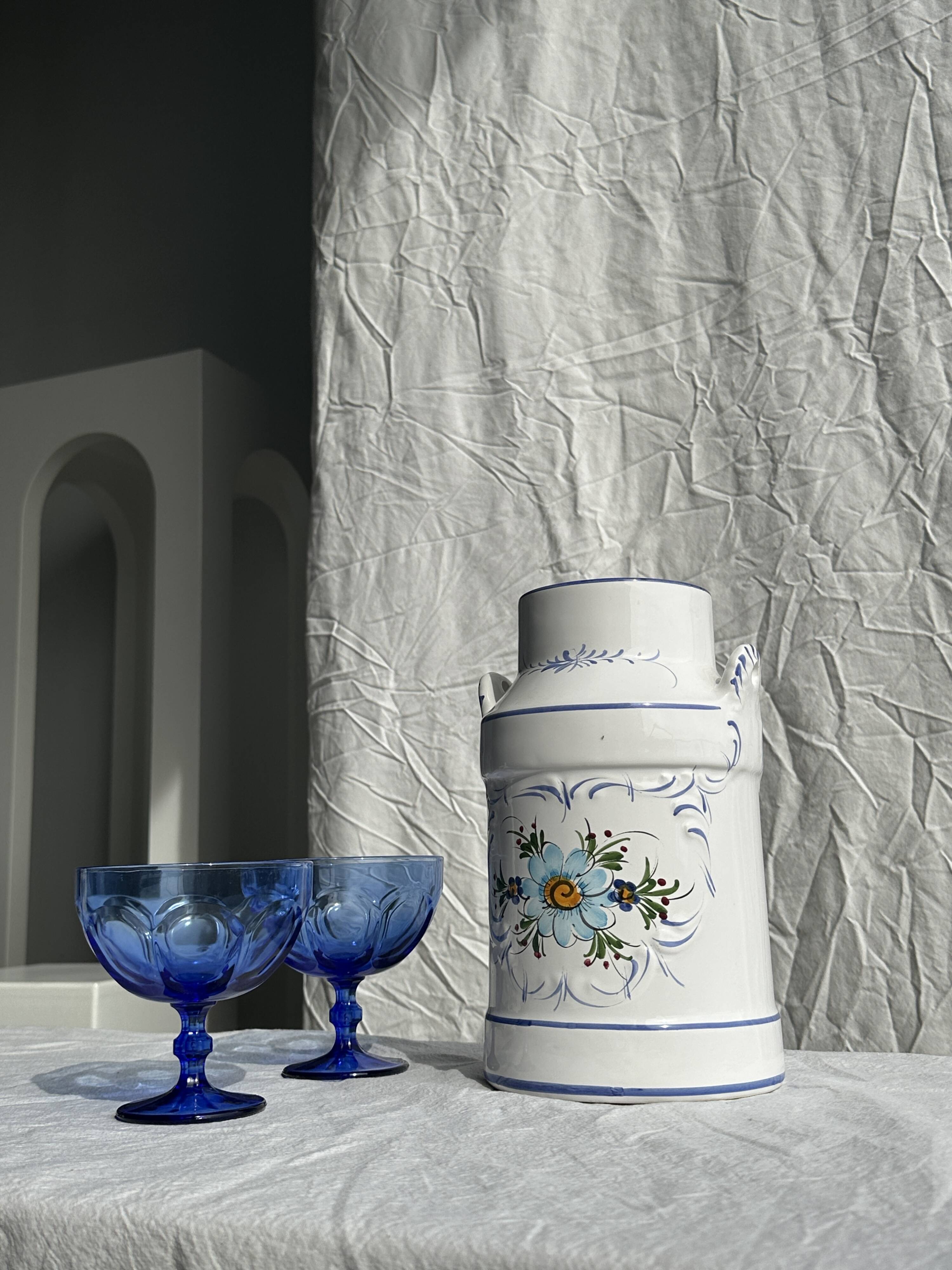 5 blue glass stemmed ice cream bowls