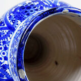 Large Moroccan vase/jar from Fès, handcrafted ceramic Khabia, 19th-20th century, cobalt.