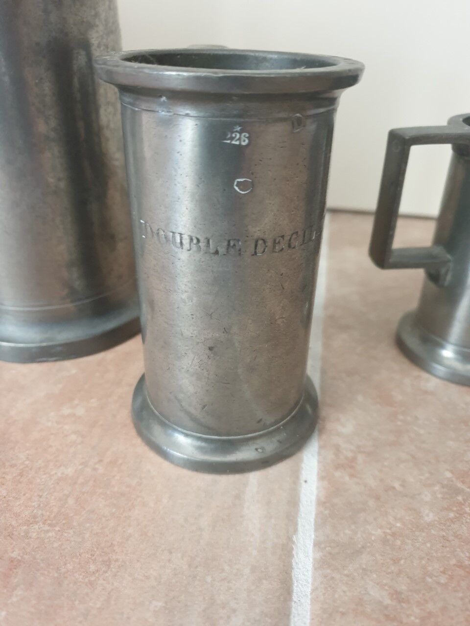 Série de mesures en étain