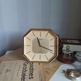 Vintage Citizen 1960s quartz clock