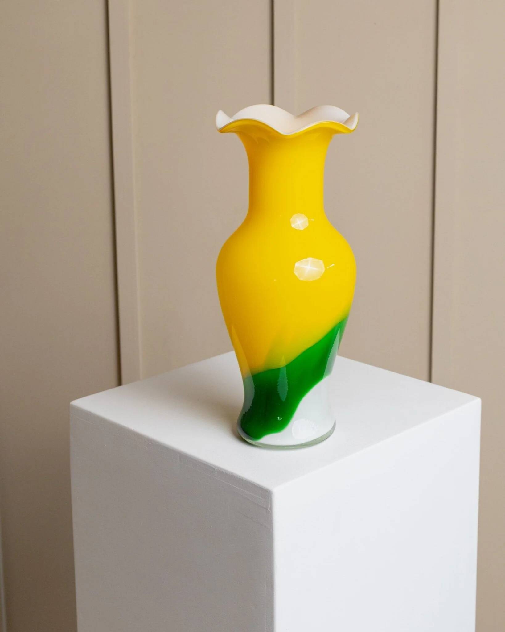 Vintage Murano Glass Fenton Vase in Multicolor Yellow, White & Green, Flashed Glass – Italy 1970s