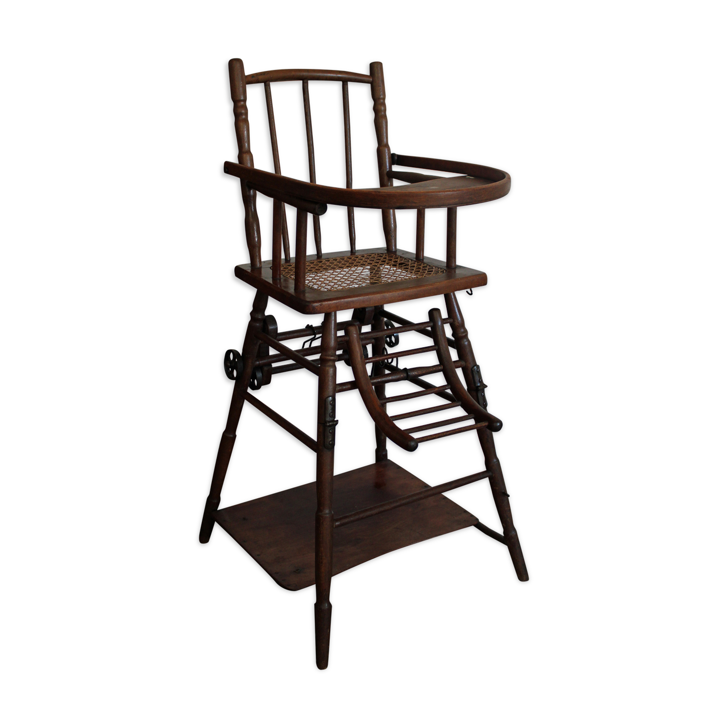 Baumann children's high chair