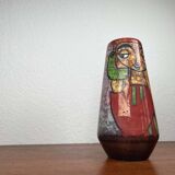 Danish studio pottery vase from the mid-century by Marianne Starck for Michael Andersen, 1960s.