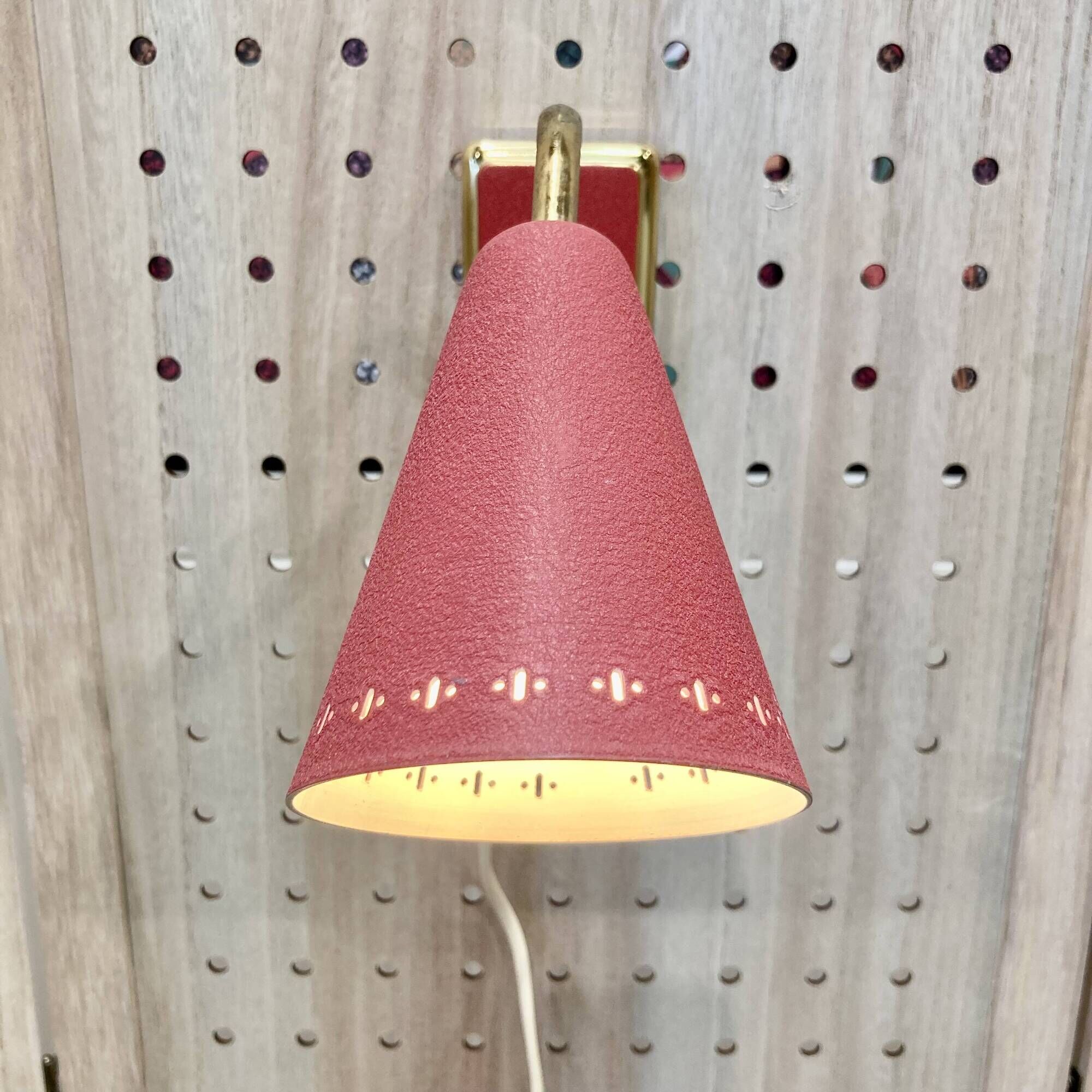 Modular scandinavian applique "1950 design".