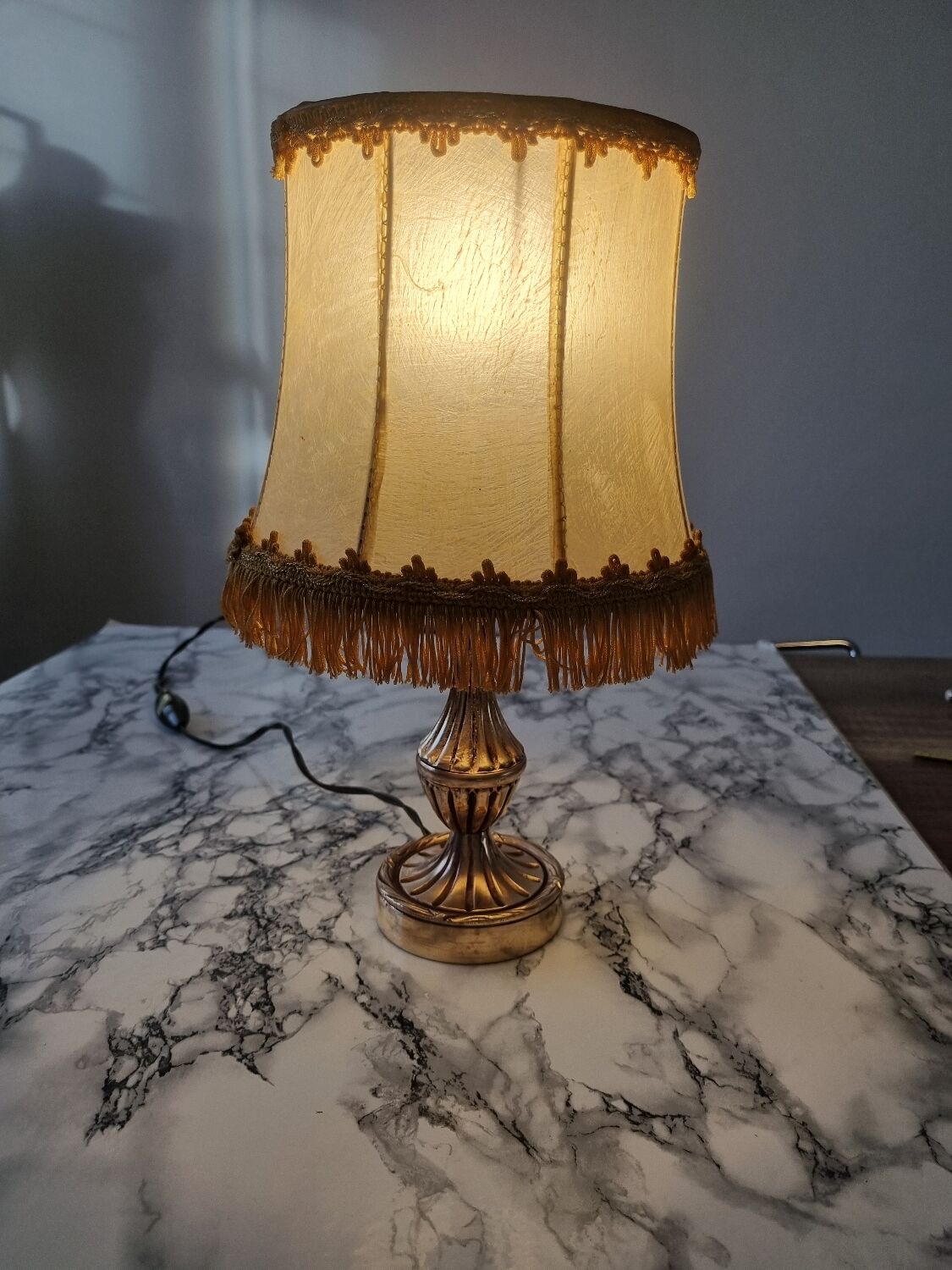 Brass lamp with vintage mother-of-pearl lampshade