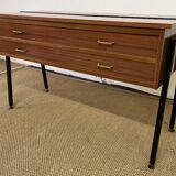 Vintage console old knitter