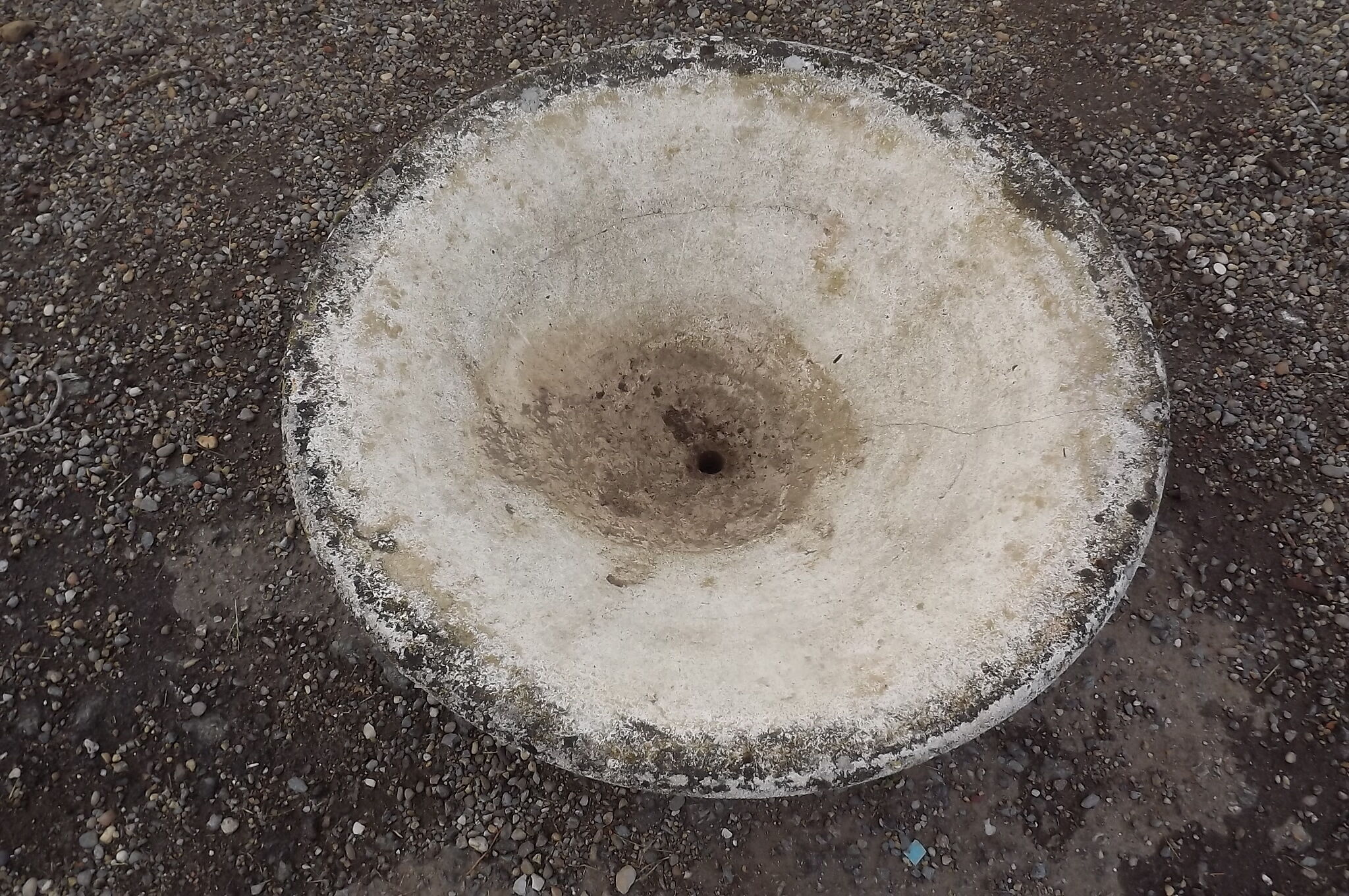 Round bowl in stone restored
