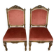 Importante paire de chaises de style Renaissance en bois sculpté