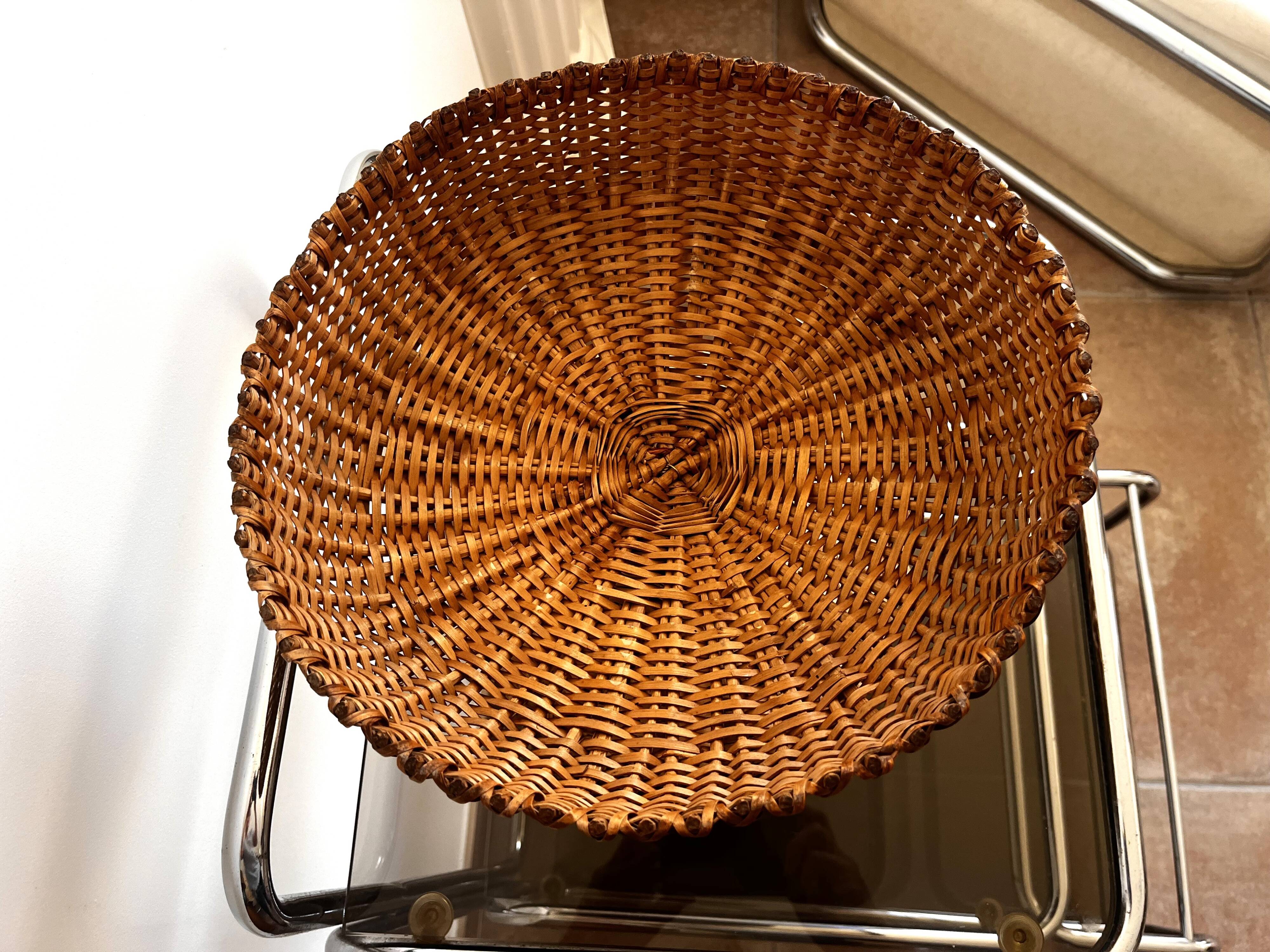 Wicker fruit bowl