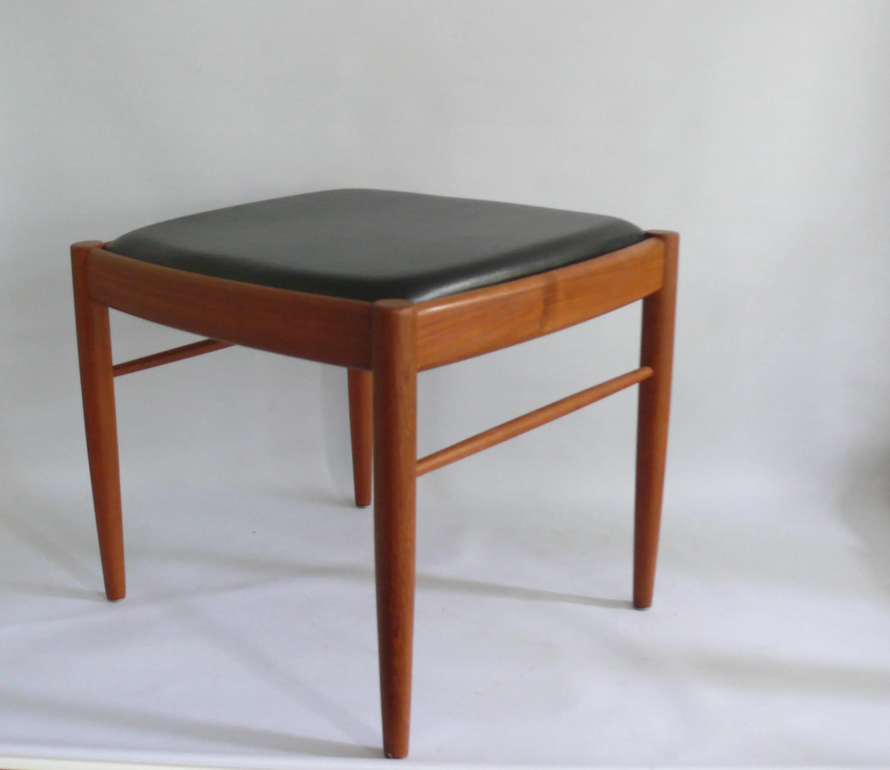 Ottoman - Stool, Teak - Artificial Leather, H.W. Klein for Bramin, Denmark - 1960s