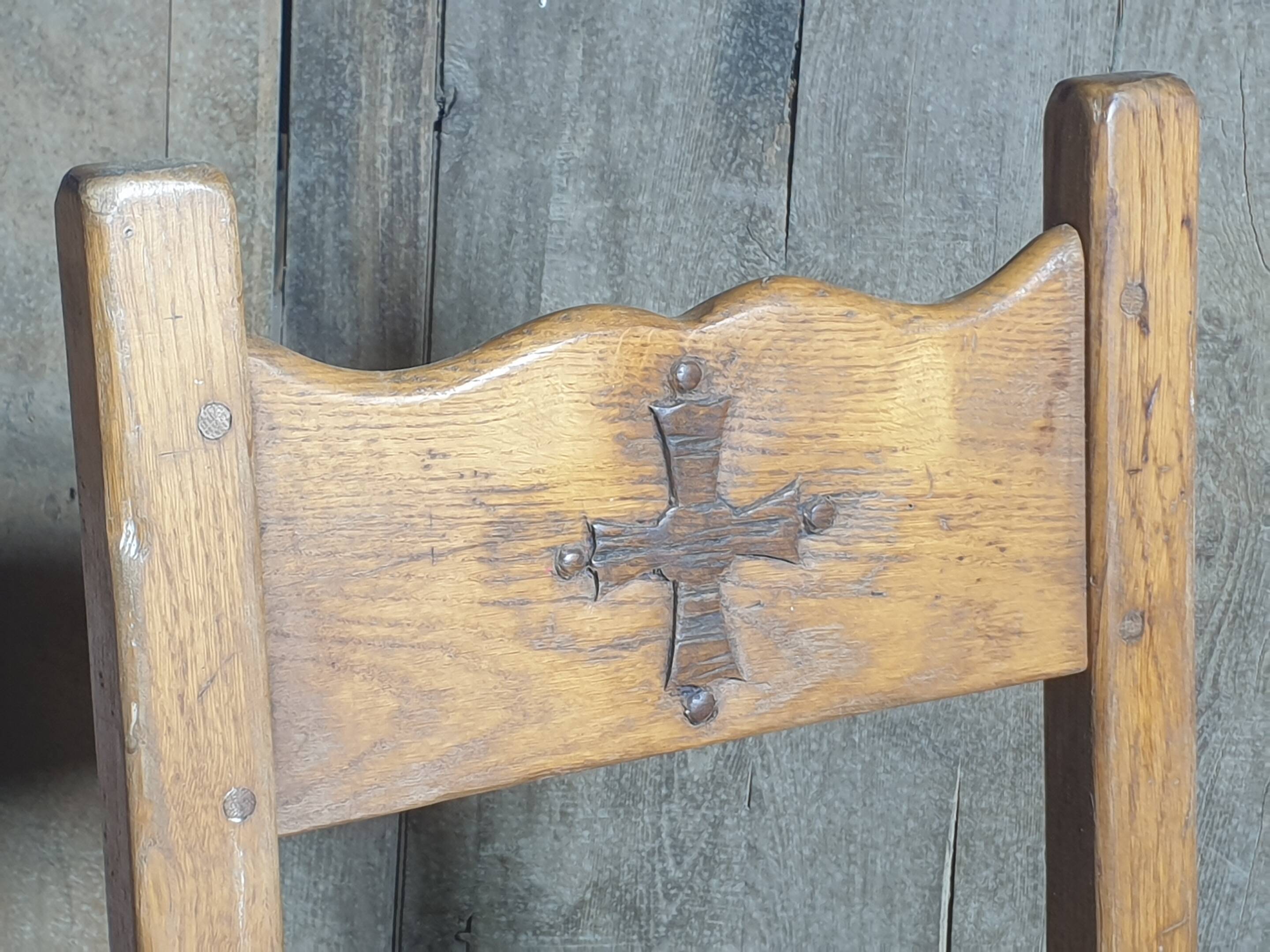 Monastery table with Occitan cross + 4 chairs - 20th century