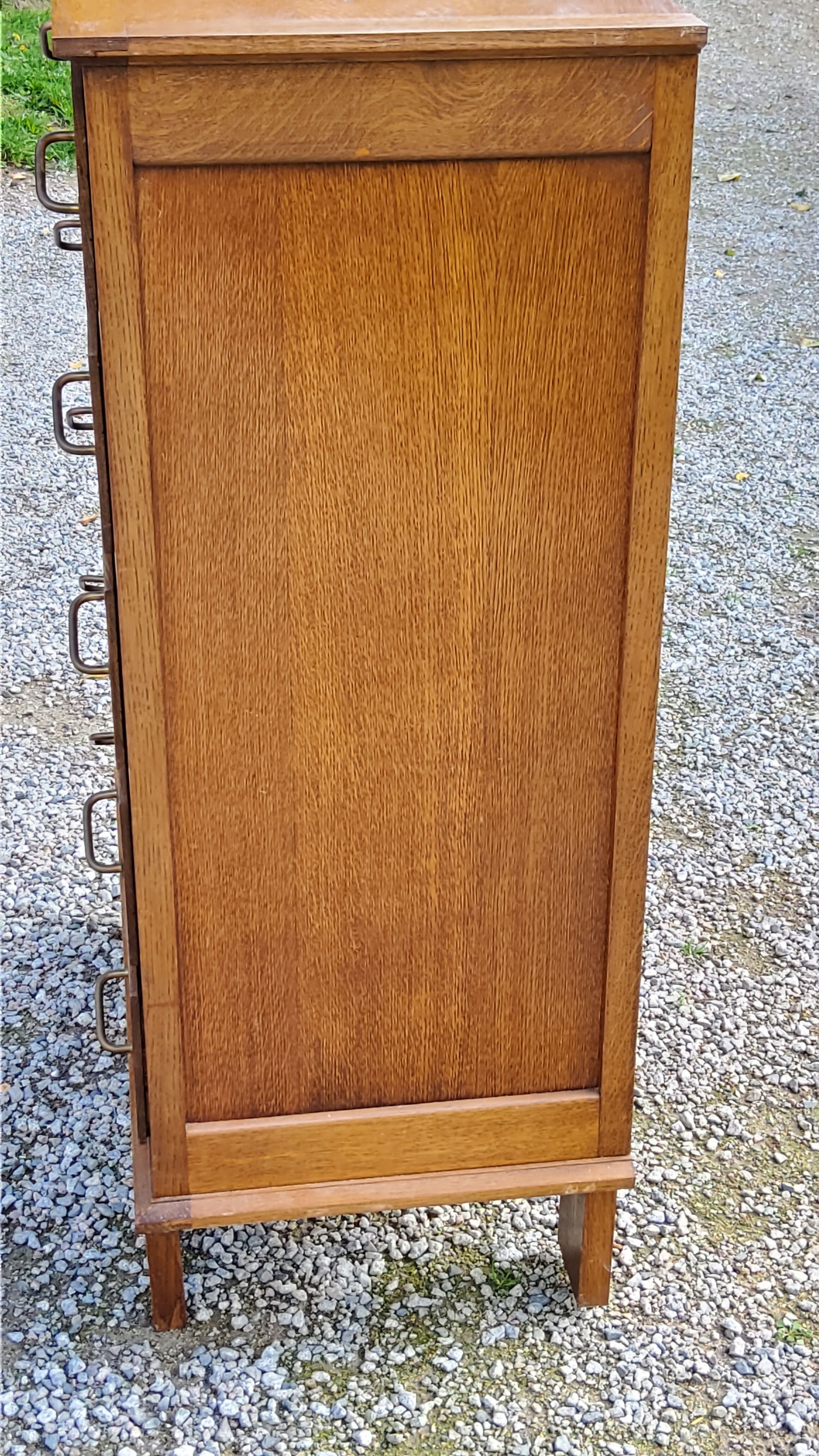 Oak chest of drawers 50s oak feet compass 5 drawers