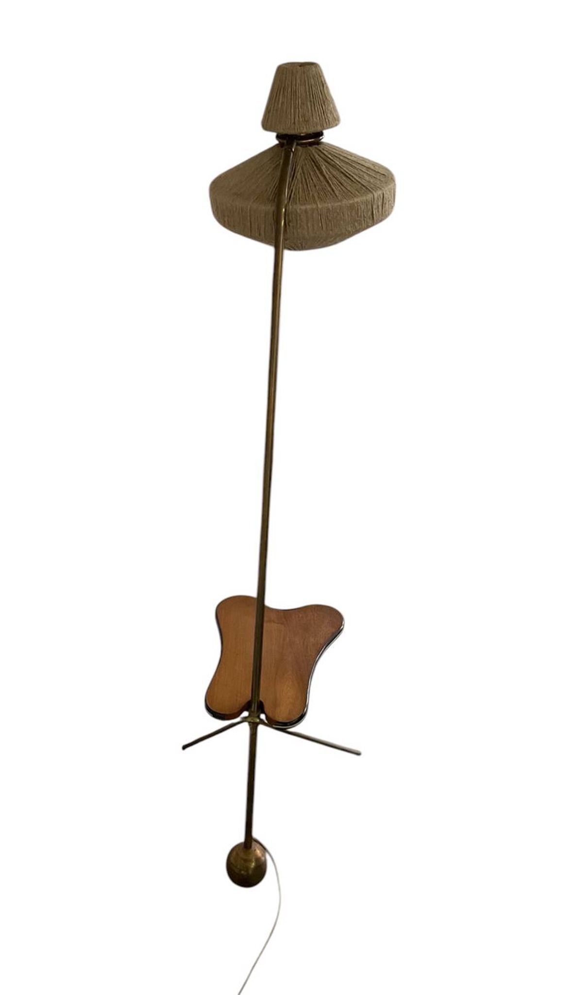 Lampadaire tripied vintage avec tablette