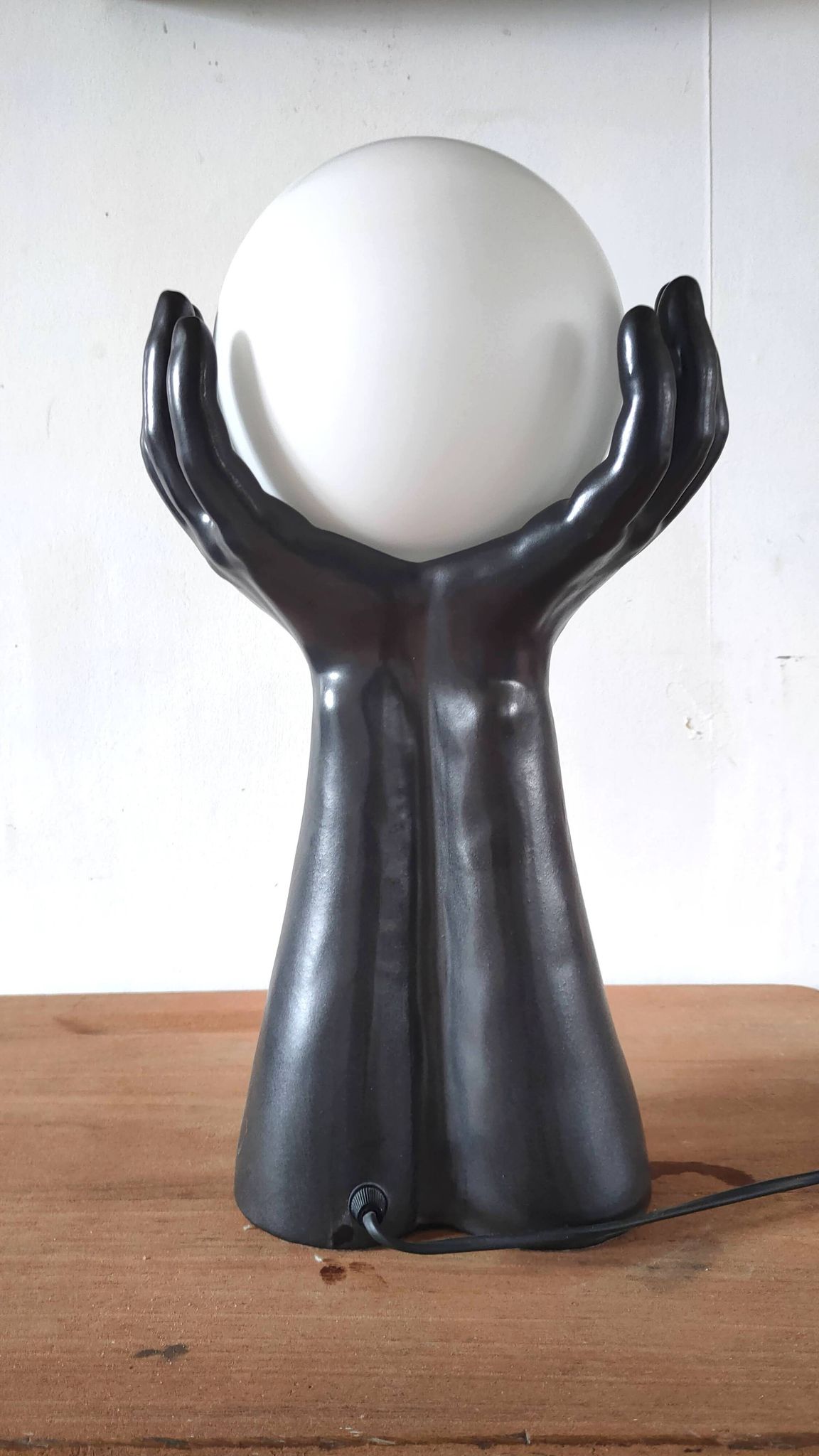 Large ceramic lamp pair of hands design 70s