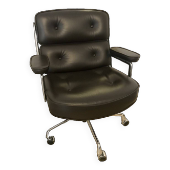 Vitra Eames Armchair - Desk Lobby Chair ES104 Vitra - chocolate color