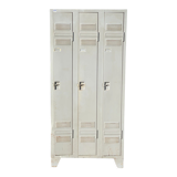 Metal locker