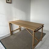 Folding table in solid oak