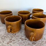 6 tasses vintage en Grès