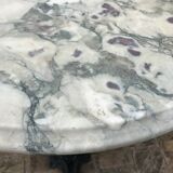 Table bistrot en marbre et fonte
