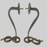 Paire d'appliques en bronze a décor d'un serpent XX siècle