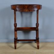 Table vide-poche en ronce d’acajou, époque Empire – début XIXe