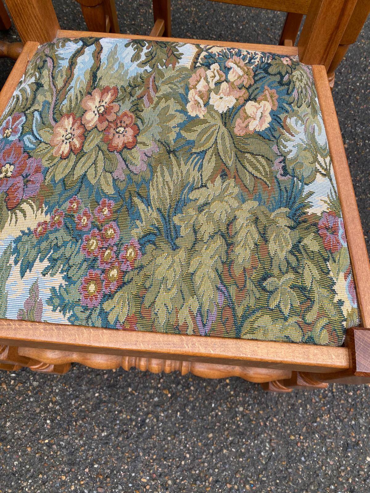 4 solid wood chairs with embroidered fabric