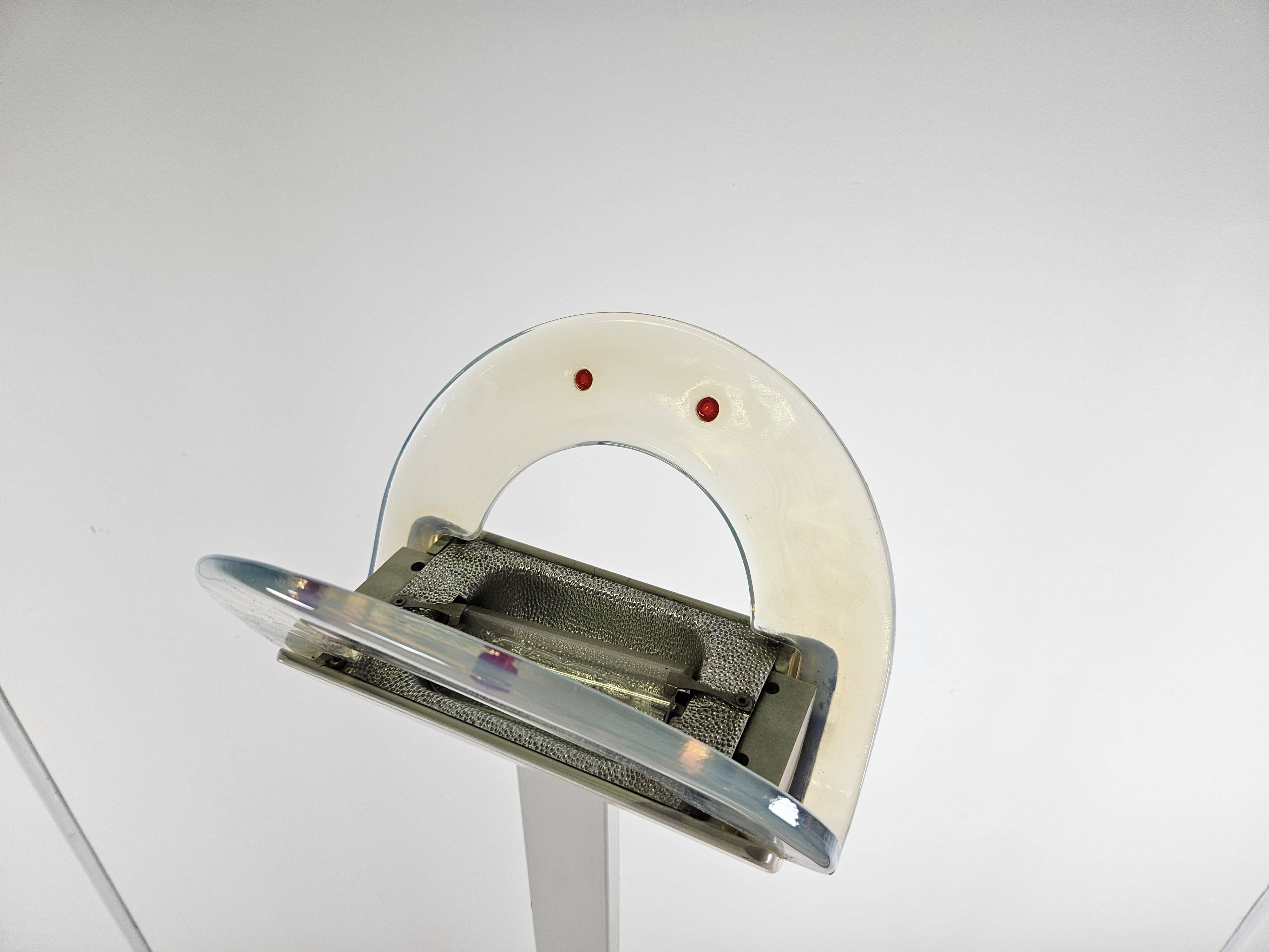 Lampadaire conçu par Roberto Pamio des années 70