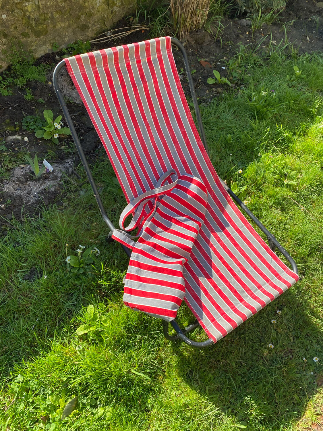Vintage deckchair RDA