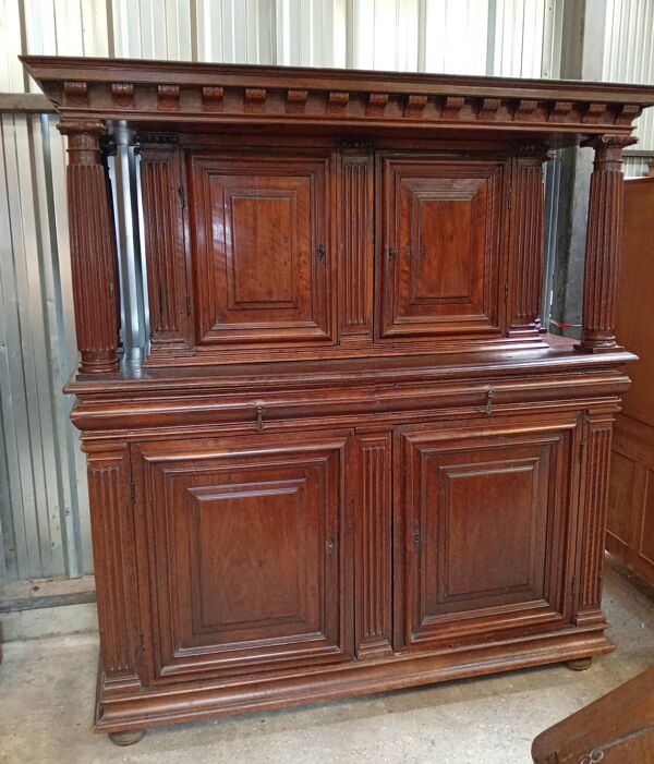 Buffet deux corps cabinet de style Renaissance – XIXe siècle