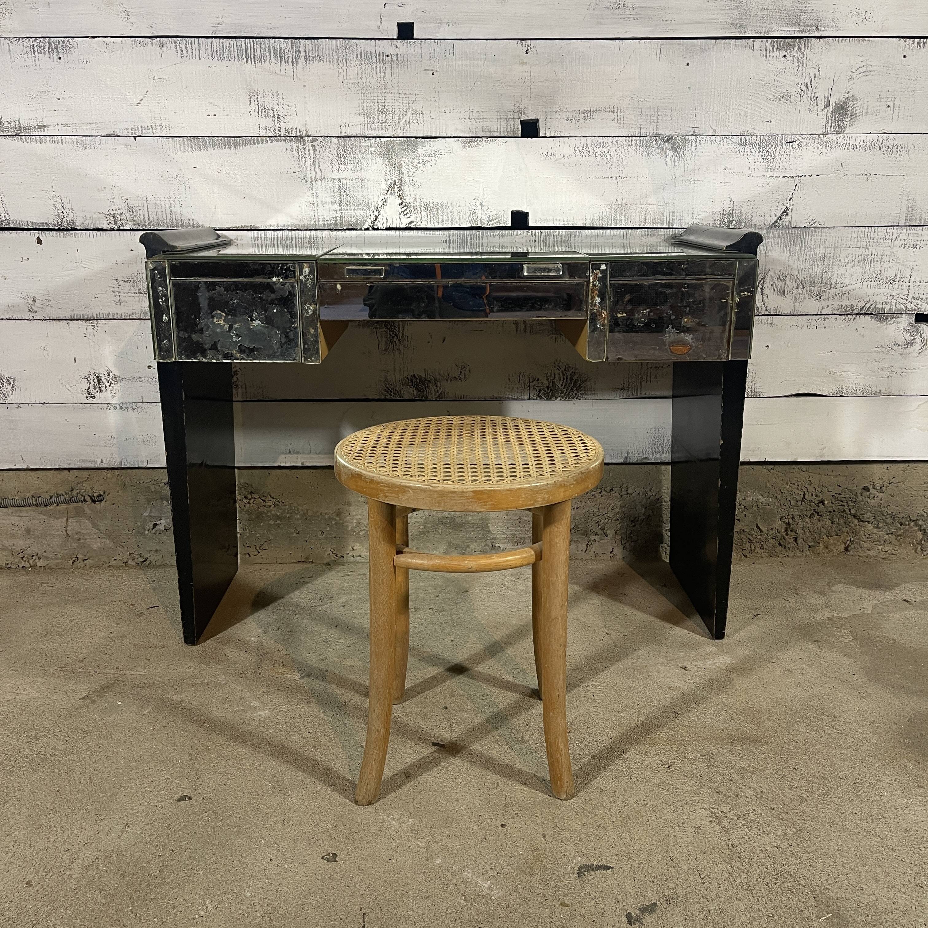 Vintage mirror dressing table
