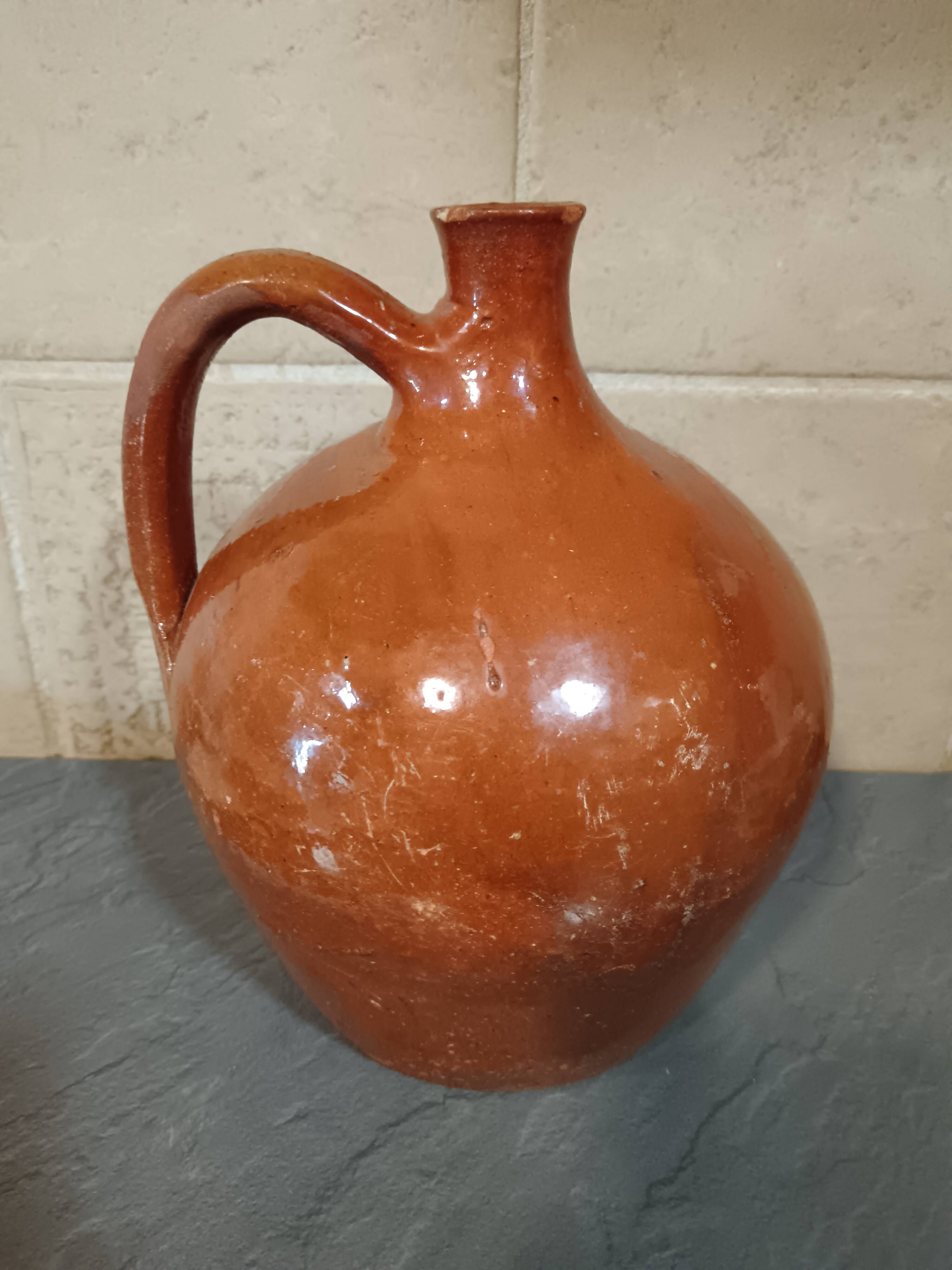 Red stoneware jug from the 18th century