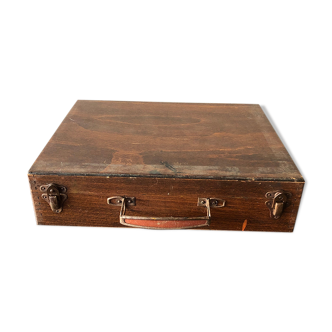 Old painter's case