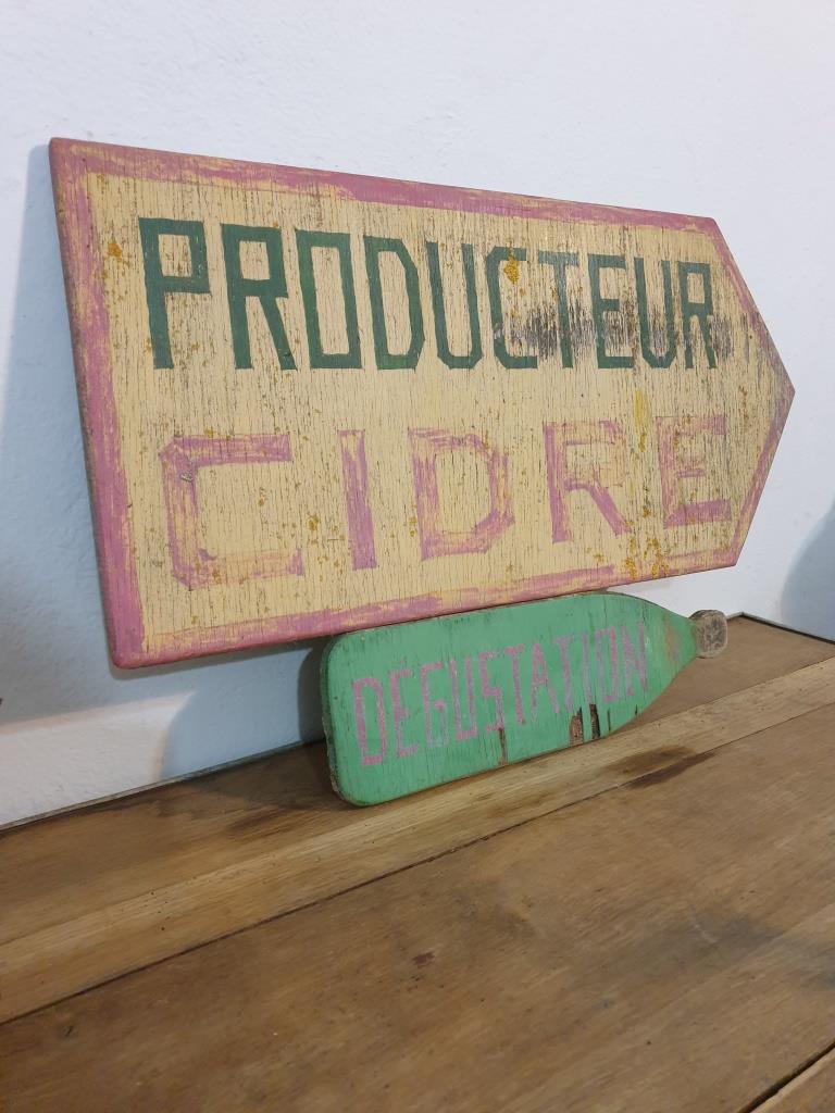 Producer sign