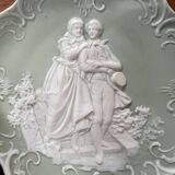 Pair of 2 decorative biscuit plates