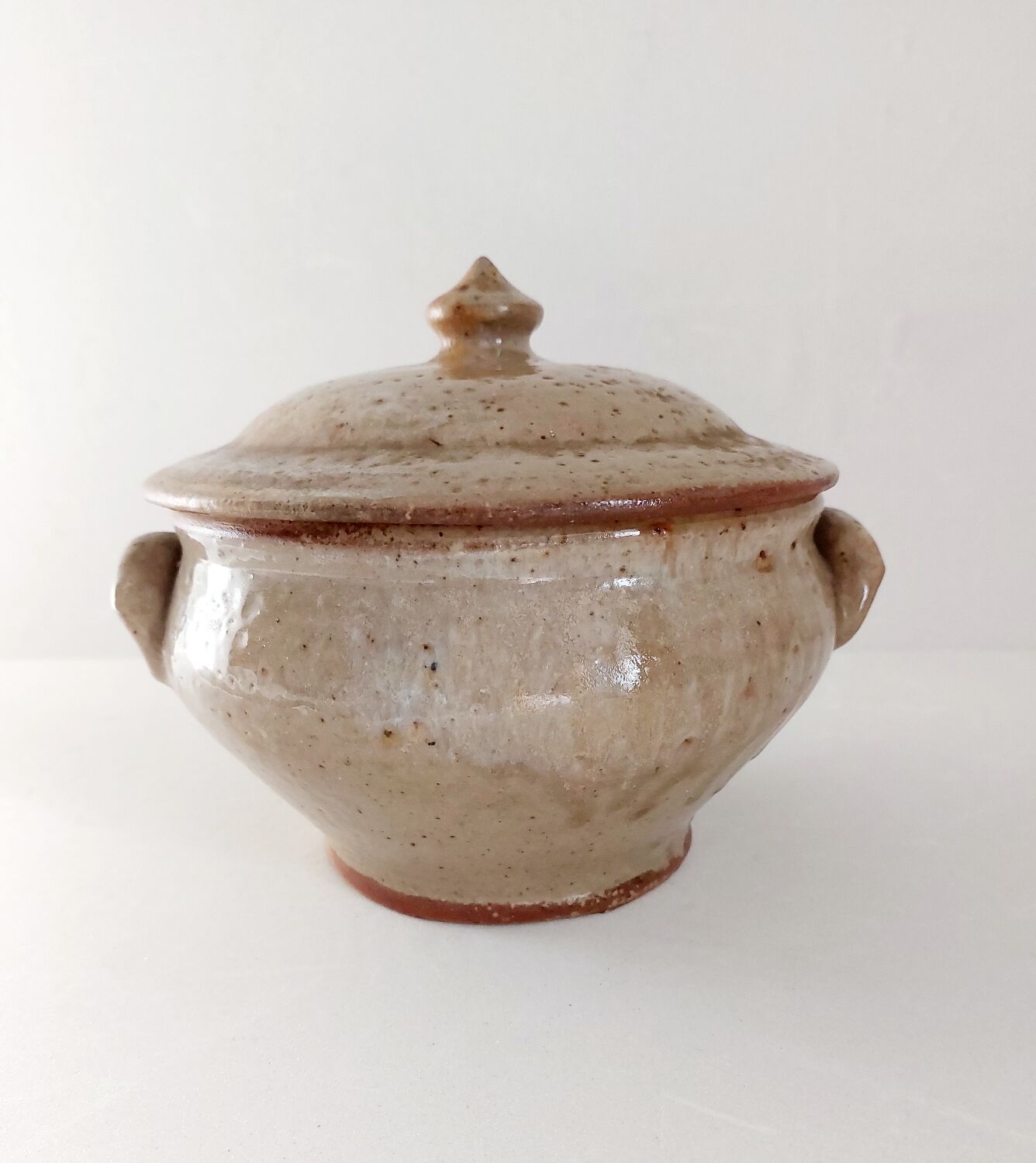 Small glazed stoneware tureen