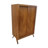 Wardrobe feet compass solid oak sliding doors