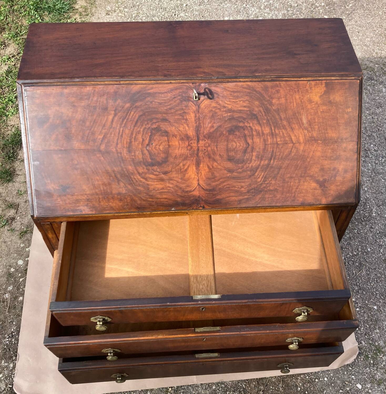 Sloping desk or writing desk, early 20th century, Made in England