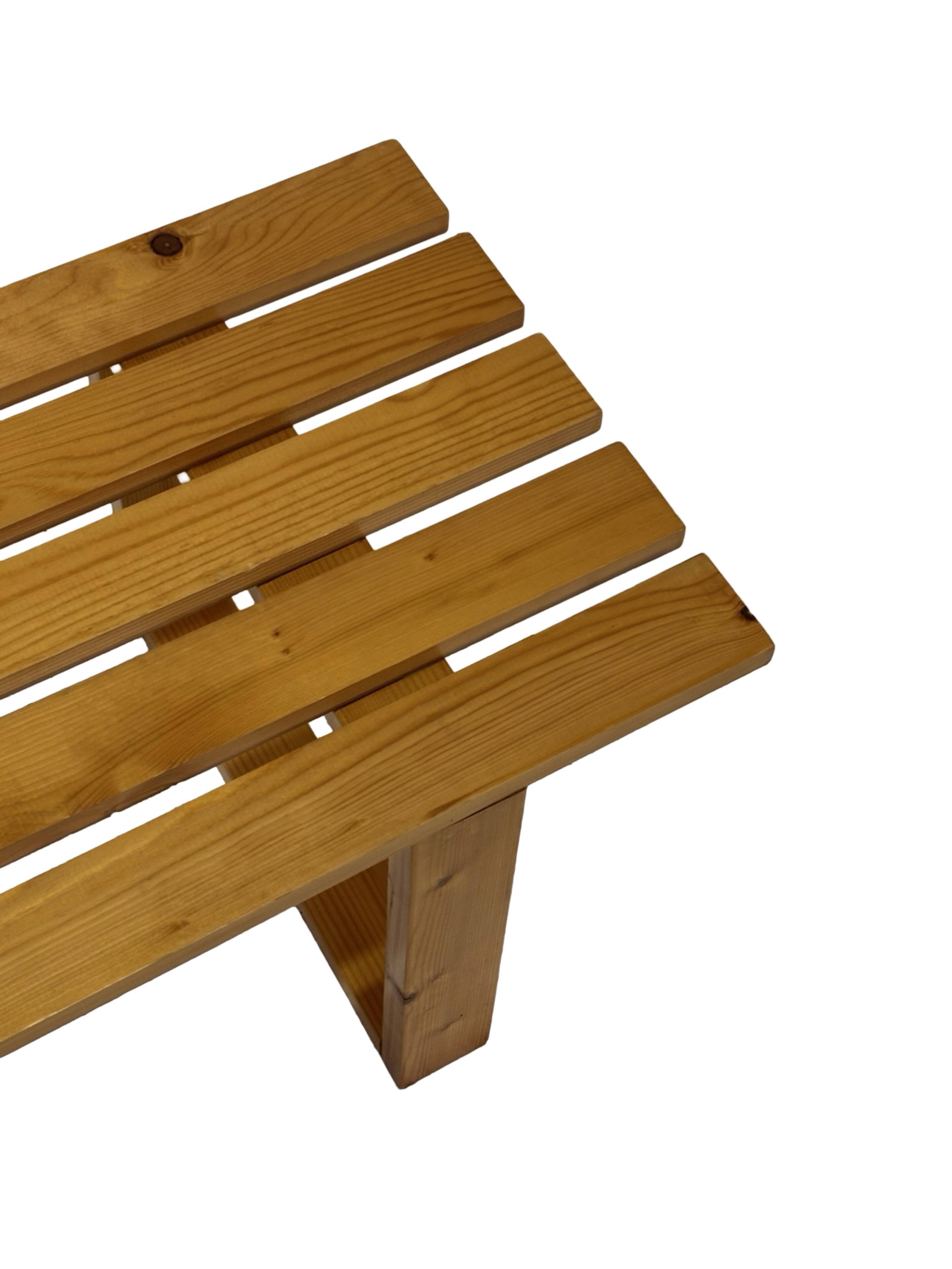 Vintage Scandinavian modern pinewood slatted bench from the 1960's