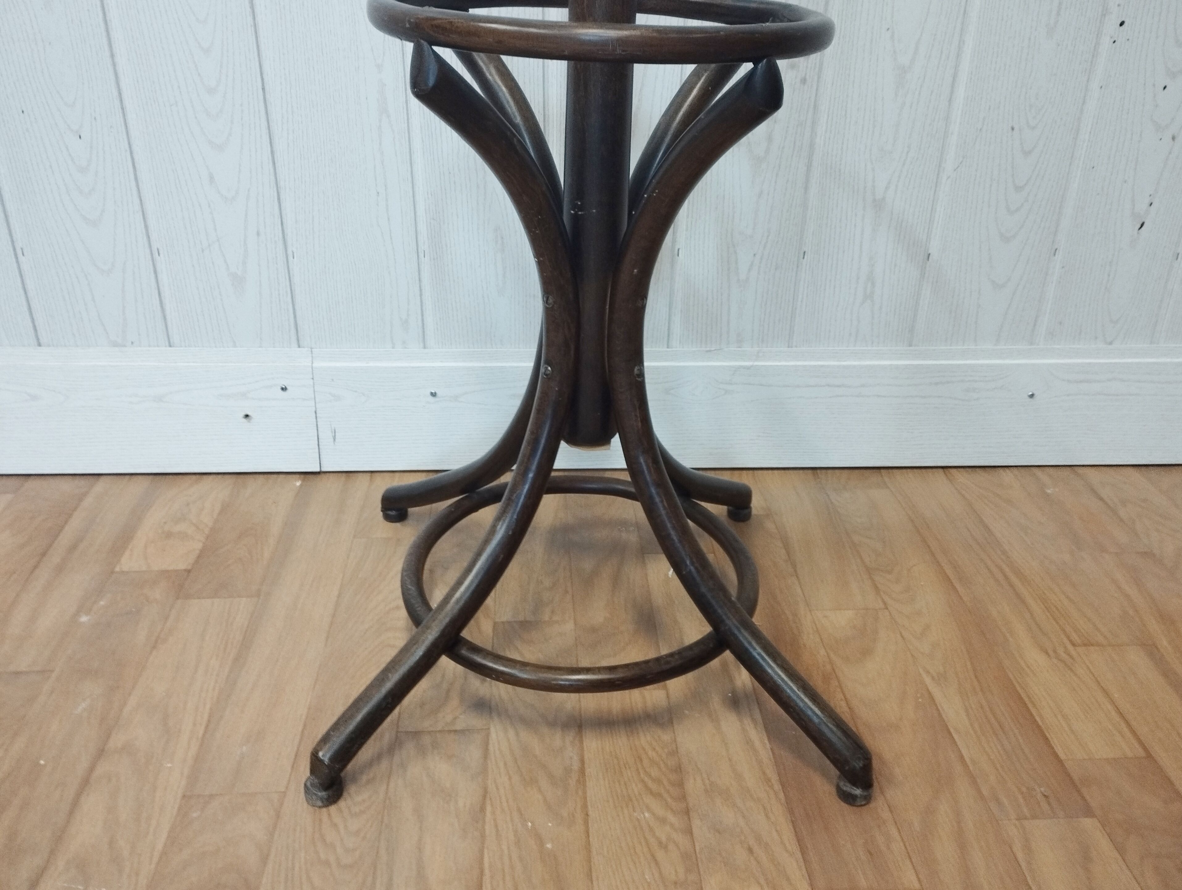 Bistro parrot coat rack ZPM Radomsko for Thonet