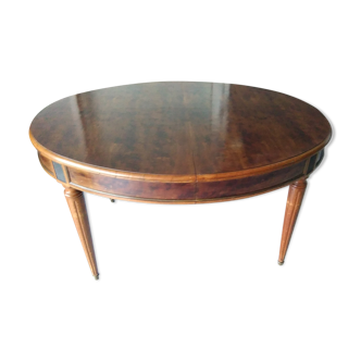 Oval table with medallion in mahogany speckled mahogany Louis XVI