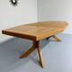 Ancienne table en bois massif octogonal a rallonge design Girsberger