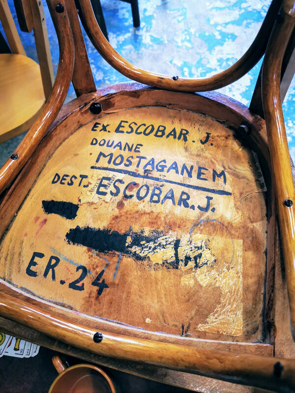 Artex manufacture bistro chair