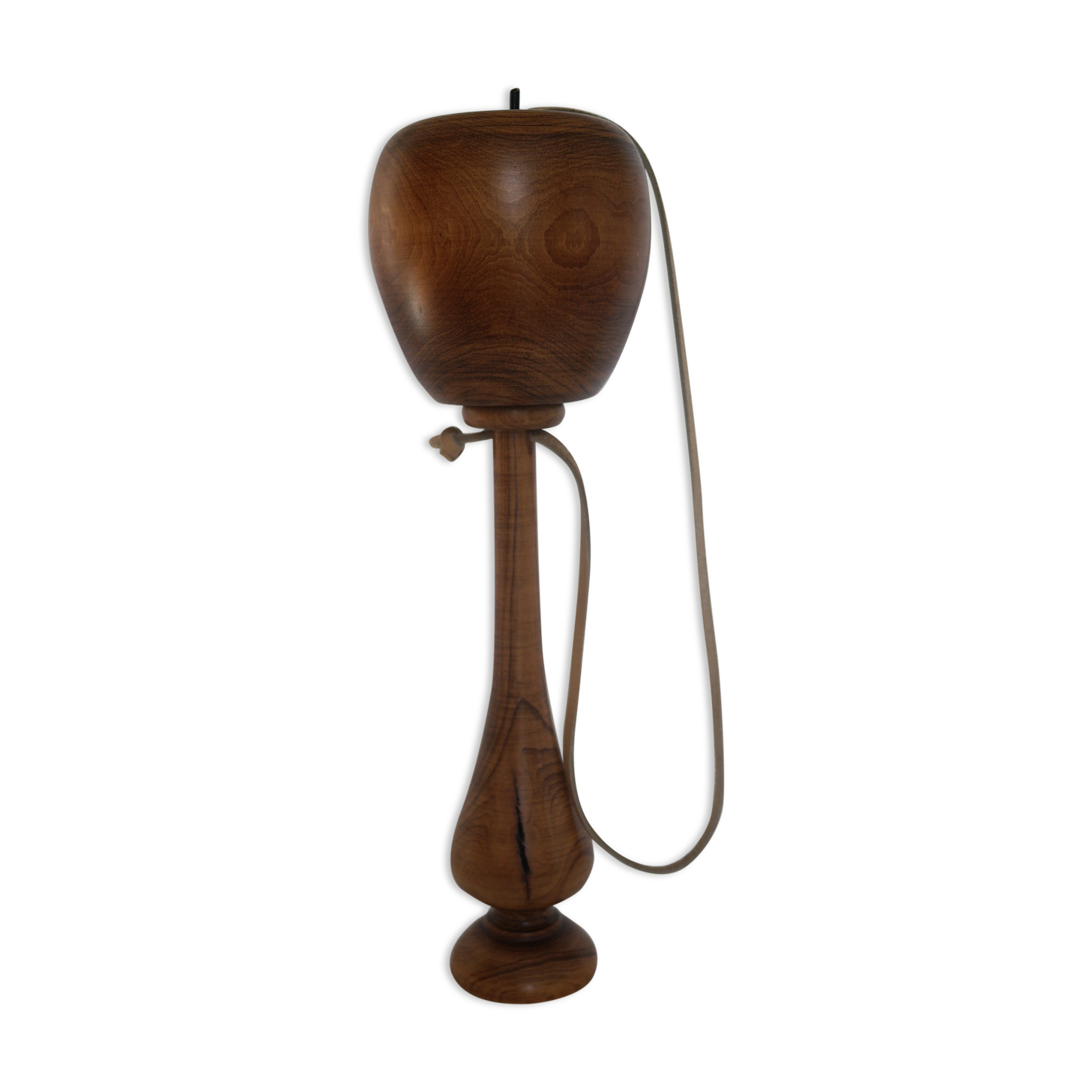 Vintage craft bilboquet