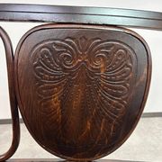 Curved bench Secession by Thonet Mundus