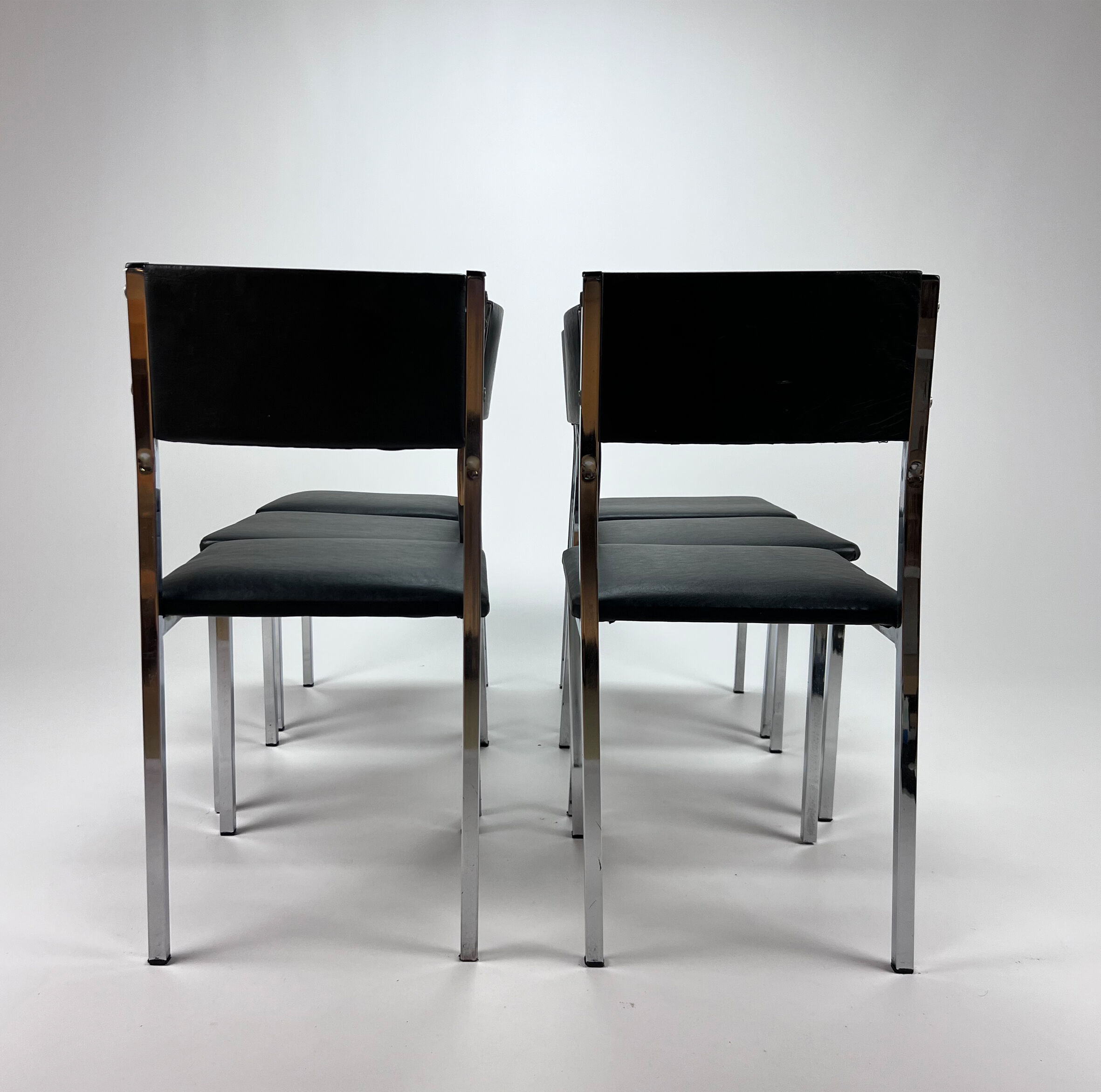 Set of 6 belgium chrome and skai dining chairs, 1960s