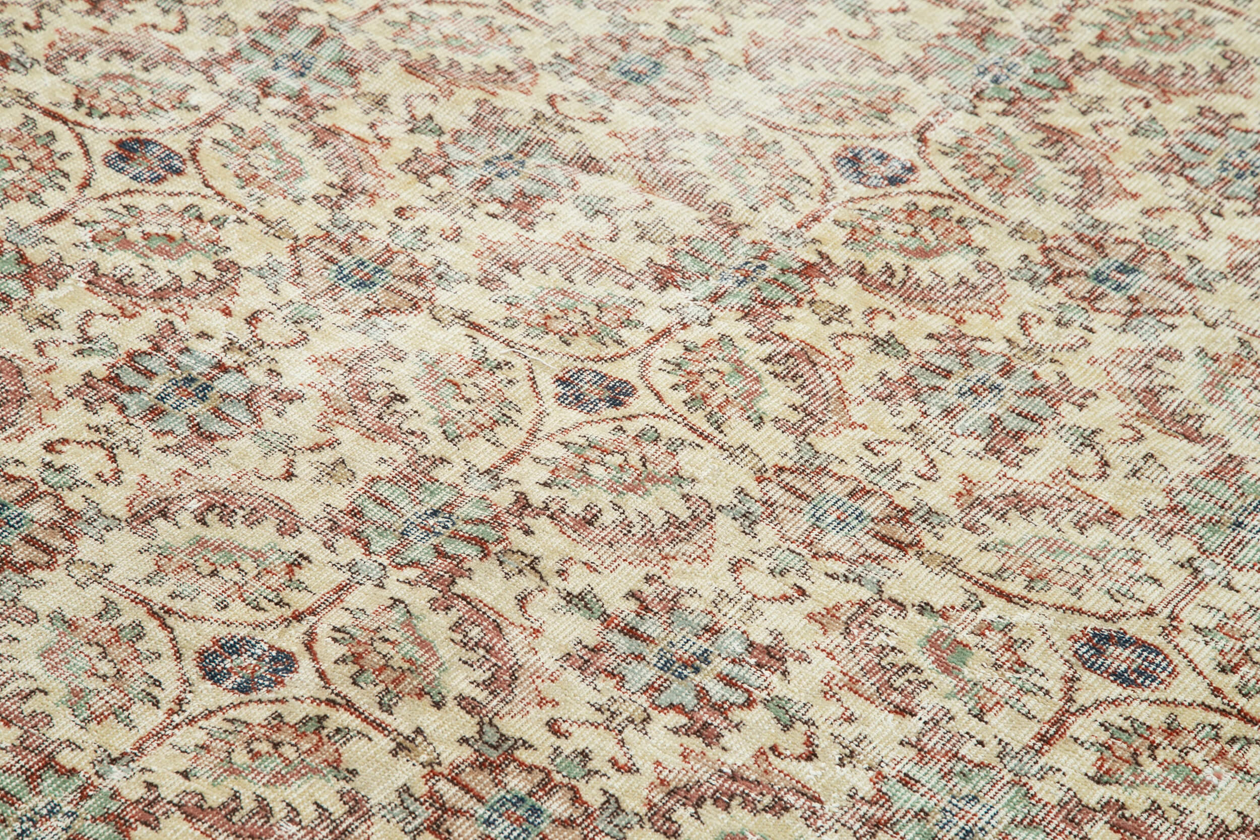 Oriental handmade decorative 1970s beige carpet 192 cm x 292 cm