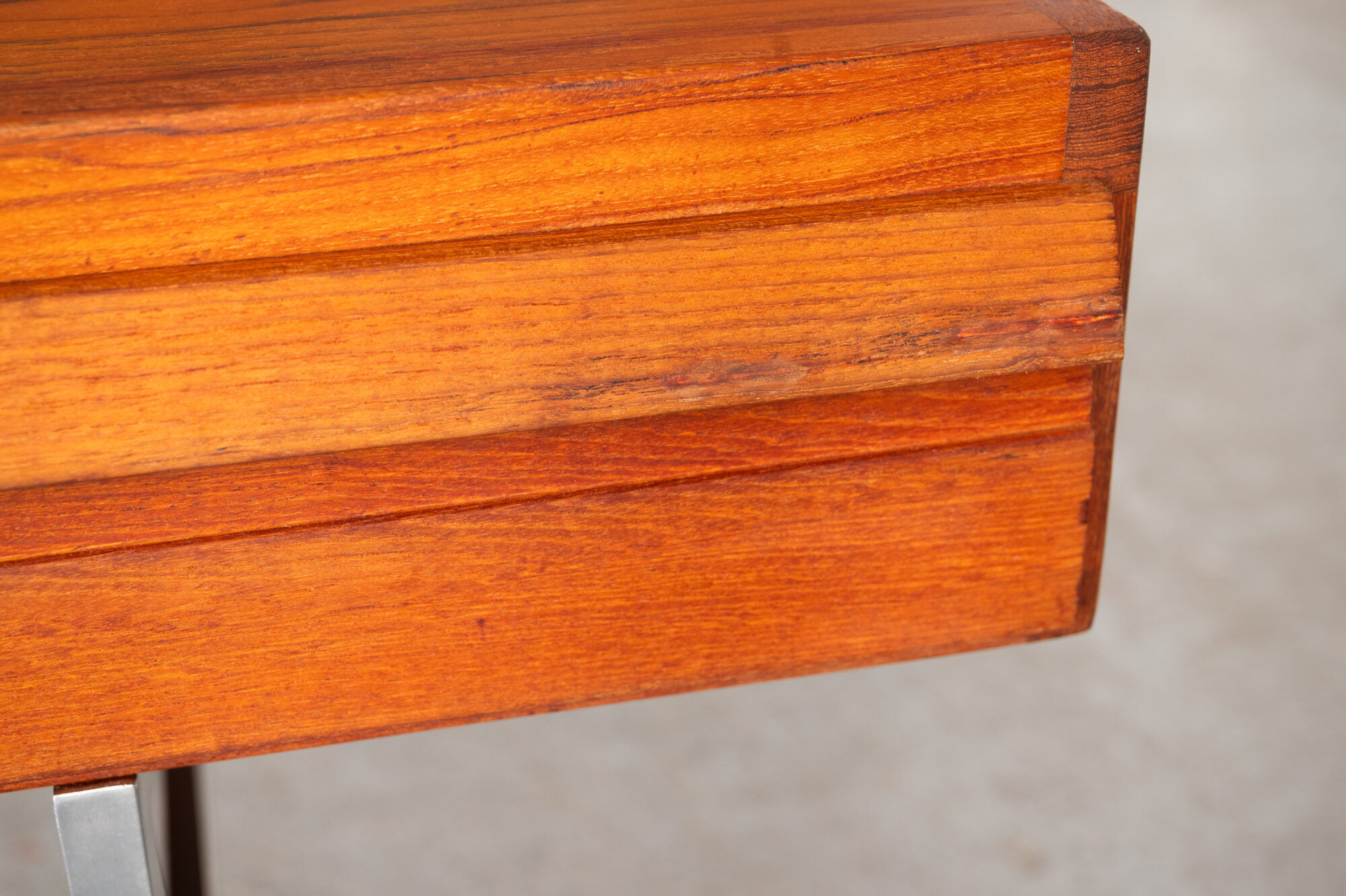 Writing desk by Illum Wikkelso
