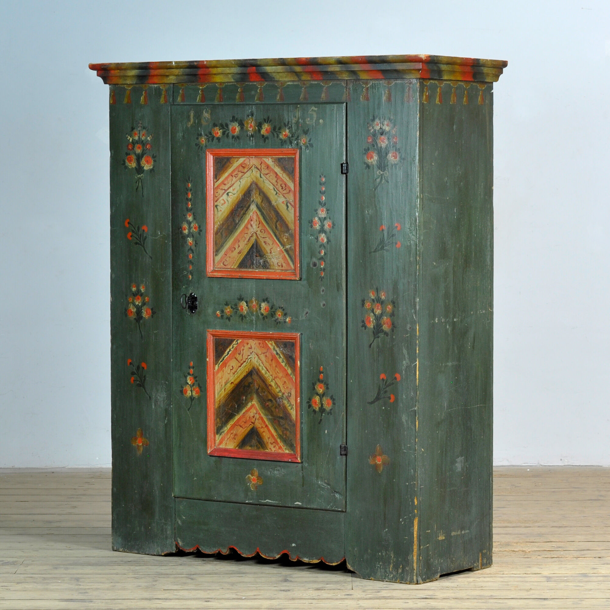 Cabinet de mariage en pin, daté de 1815
