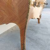 Louis XV chest of drawers in rosewood marquetry